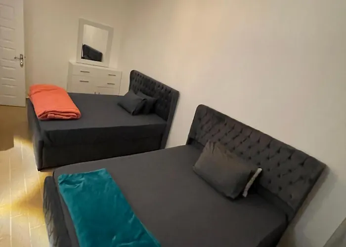 Sea View , 3 Bedrooms In Center Front Of The Sea F 10